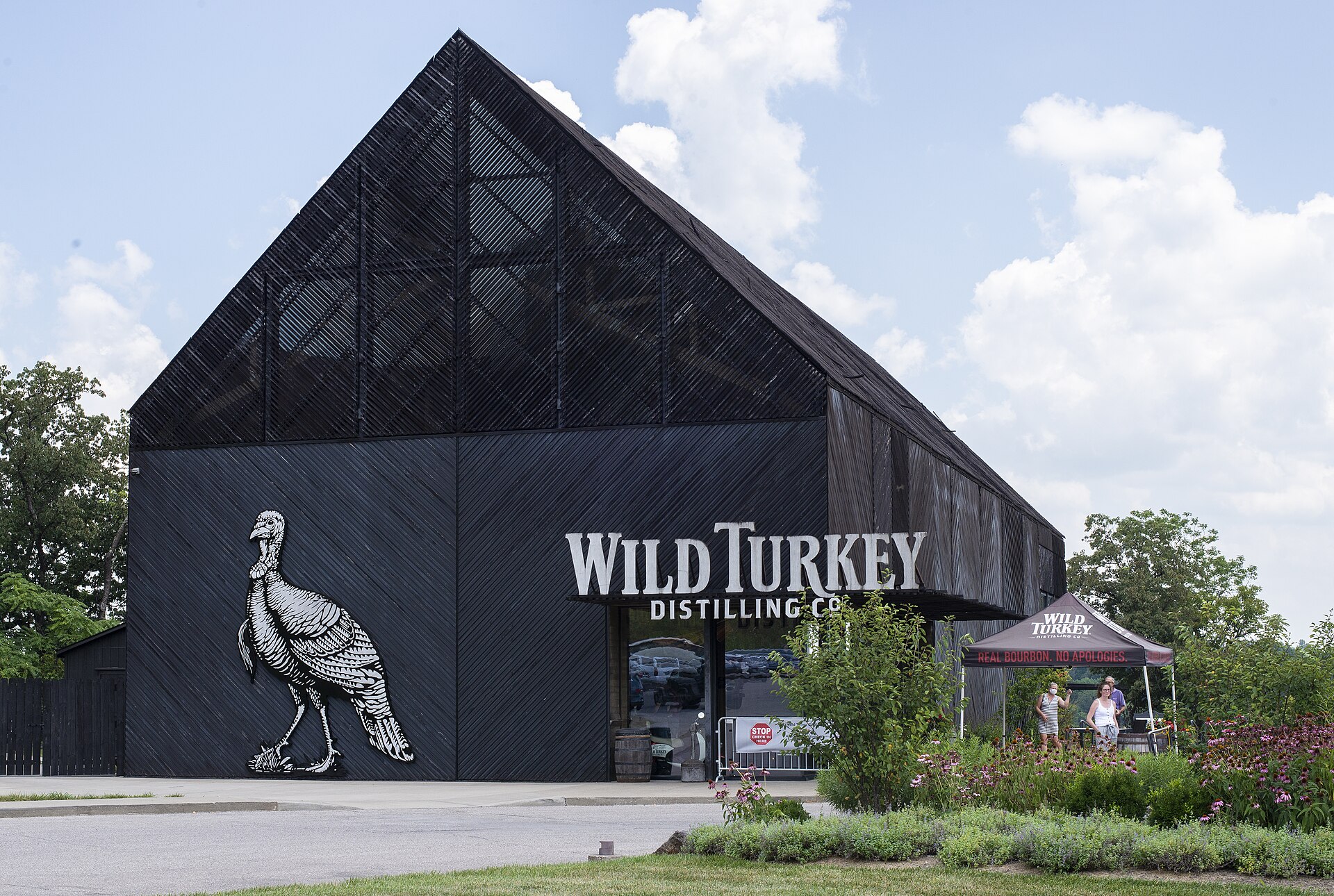 Full Day Bourbon Trail Tours from Louisville: 6 Packages Compared (2026)